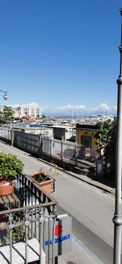Le Suite Del Nostromo Salerno Buitenkant foto